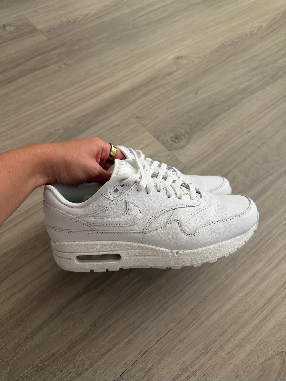 Nike Air Max 90 White Sneakers Women’s Size 7.5 - Picture 2 of 6
